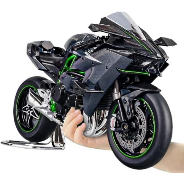 1:9 Scale Premium Alloy Motorcycle Model - High-Detail Collectible Replica