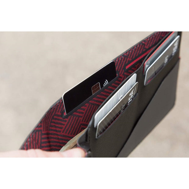 Urban Passport Wallet - Minimalist RFID-Blocking Travel Wallet